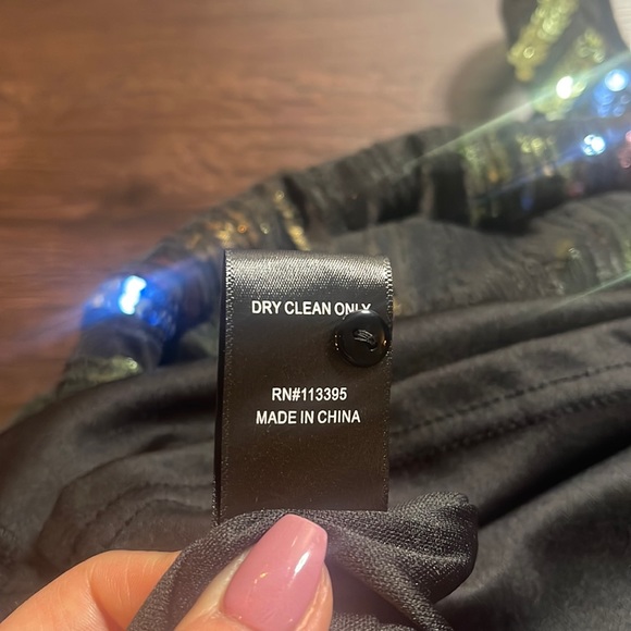 *SOLD* Vici Sequin Pop the Champagne Dress NWOT - Picture 5 of 6